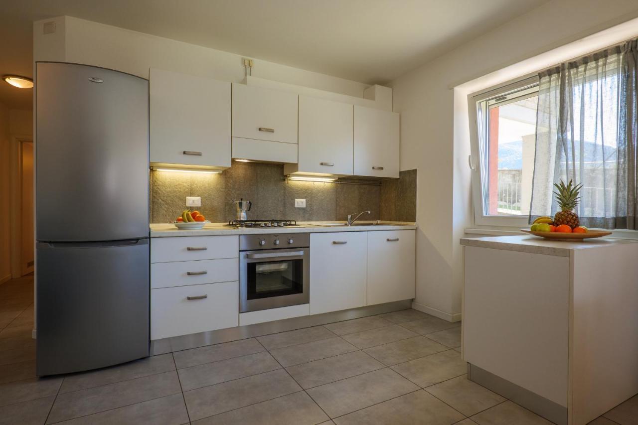 Residence Girasole Casa Rossa B Colico Ngoại thất bức ảnh